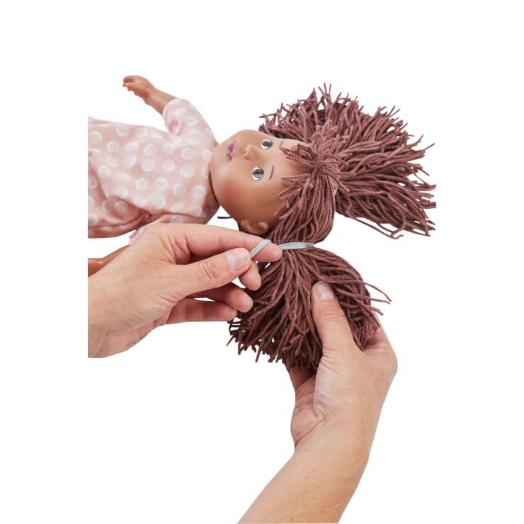 Spielpuppe Amara