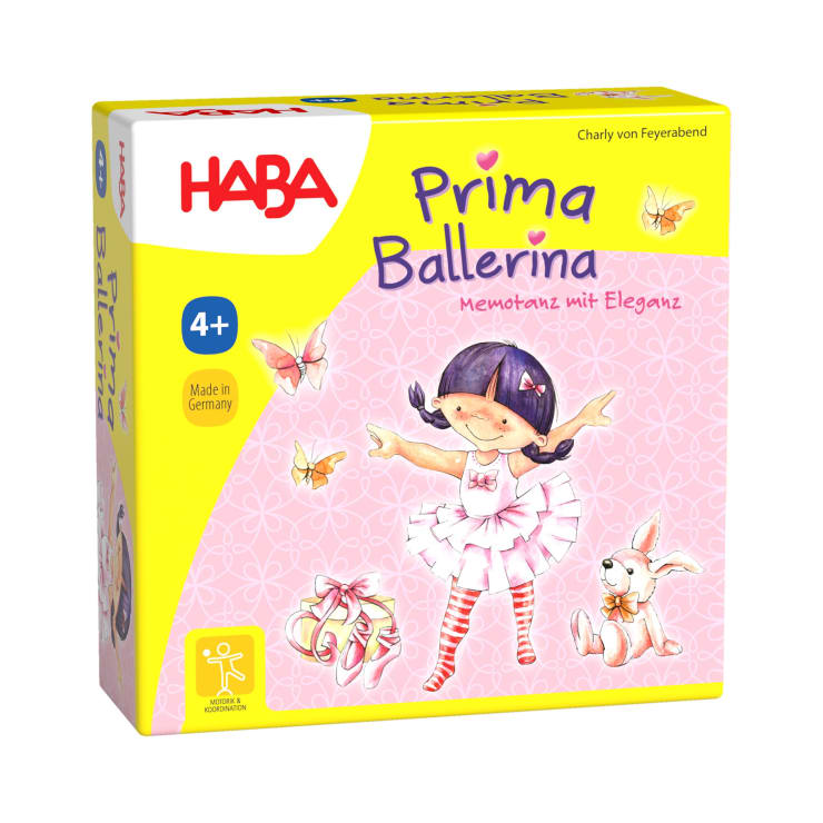 Eine gelbe Schachtel für das Spiel Prima Ballerina von HABA, mit einem illustrierten Ballerina-Mädchen, einem Hasen, Schmetterlingen und einem Bändchen. Auf der Schachtel steht, dass das Spiel für Kinder ab 4 Jahren geeignet ist und in Deutschland hergestellt wird.