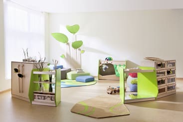 Trapezschrank grow.upp breit, niedrige Form, div. Farben, B 85 x H 70 x T 52 cm
