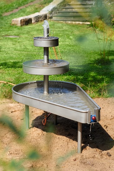 Dreibeinbrunnen