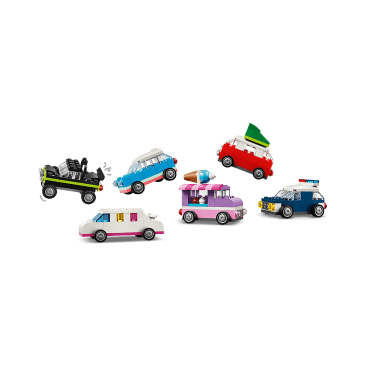 Sechs bunte Spielzeugautos aus ineinander greifenden Kunststoffbausteinen, jedes mit einem einzigartigen Design und Farbschema, sind in zwei Reihen auf einem weißen Hintergrund angeordnet.