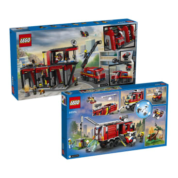 Gezeigt werden zwei LEGO Spielzeugsets in ihren Schachteln. Bei beiden Sets geht es um das Thema Feuer, einschließlich Feuerwehrautos, Feuerwehrmänner und Zubehör. Die Schachteln zeigen Bilder der fertigen Sets und Details der enthaltenen Teile.