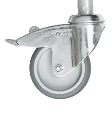 Nahaufnahme einer einzelnen grauen Lenkrolle mit einem Metallgehäuse und einem fußbetätigten Bremshebel, der an einem vertikalen Metallträger befestigt ist.