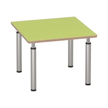 Ein rechteckiger Tisch mit einer hellgrünen Tischplatte, einer Holzkante und vier zylindrischen, silbernen Metallbeinen mit schwarzen Endkappen, dargestellt vor einem weißen Hintergrund.