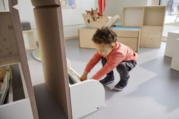 Spielhaus mit Trennwandfunktion, schalldämmend, 59,5 x 119 x 55 cm