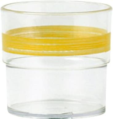 Klares Glas mit breiter, zylindrischer Form und einem einzelnen horizontalen gelben Streifen im oberen Teil. Das Glas ist leer und hat keine Henkel oder zusätzliche Merkmale.