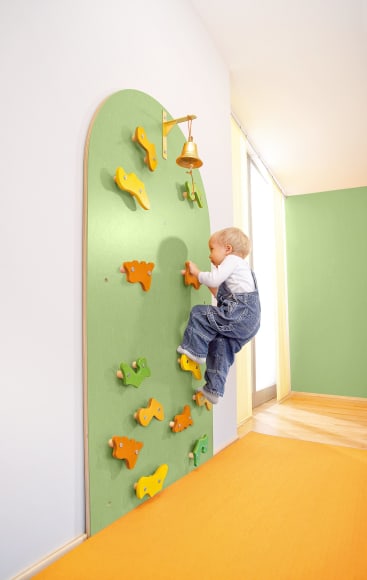 WEHRFRITZ Krippenkletterwand