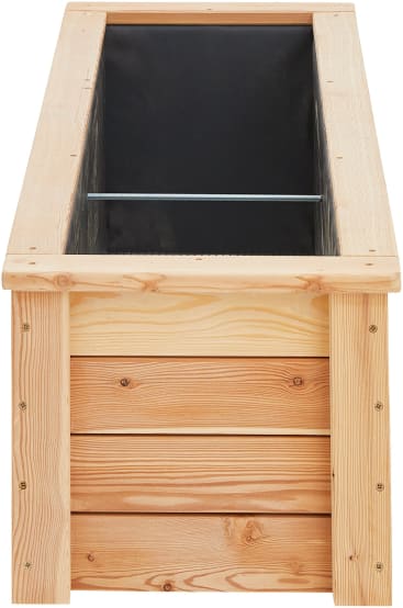 Ein rechteckiger Pflanzkasten aus Holz mit Metallschrauben an den Seiten, einer schwarzen Innenverkleidung und einer horizontalen Metallstütze in der Mitte.