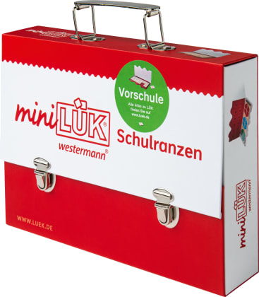 Eine rot-weiße Schachtel, die einem Schulranzen ähnelt, mit Metallverschlüssen, einem Tragegriff und dem Text miniLÜK Schulranzen sowie einem grünen Aufkleber mit der Aufschrift Vorschule.