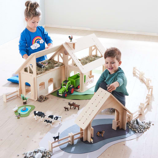 WEHRFRITZ Holzbauernhof, 13-teilig | ab 3+ Jahre | Puppenhäuser, Spielbehausung klein und Zubehör | Für Krippe & Kindergarten, Schule & Hort